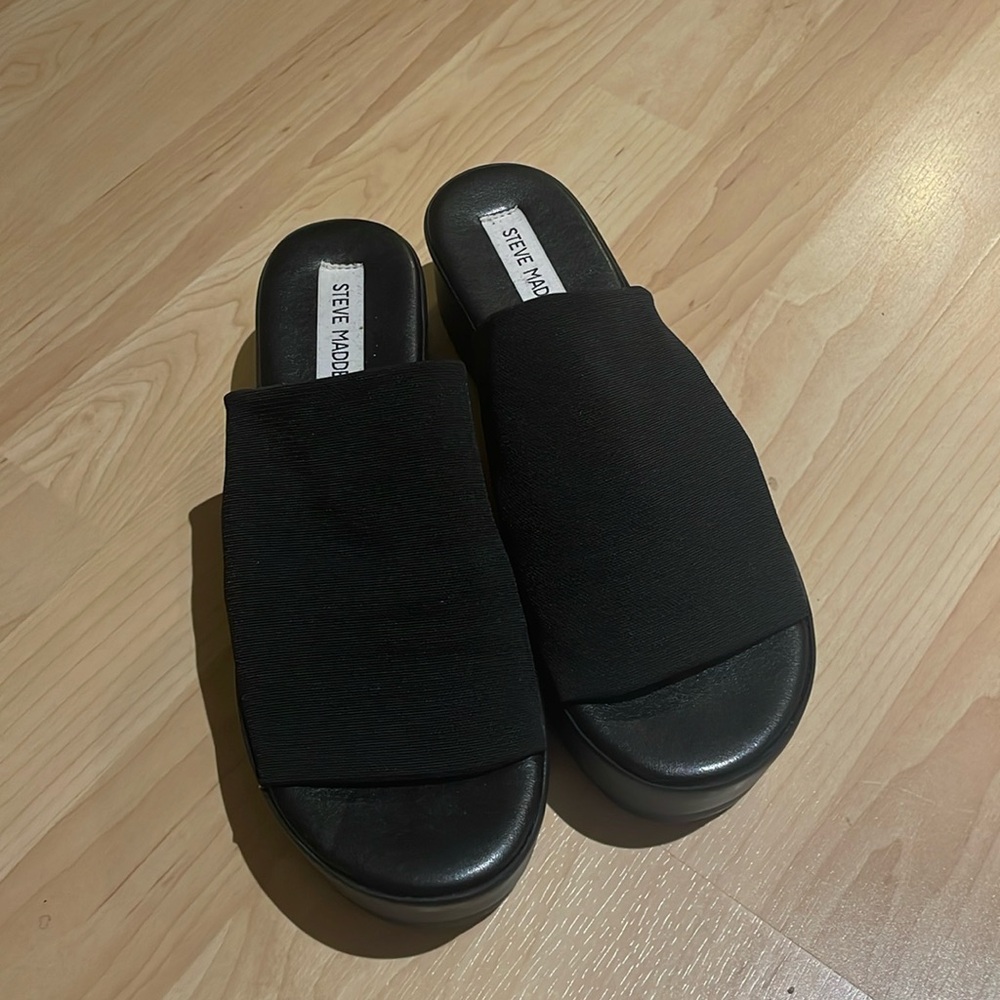Steve Madden Slinky platform slip-on sandals